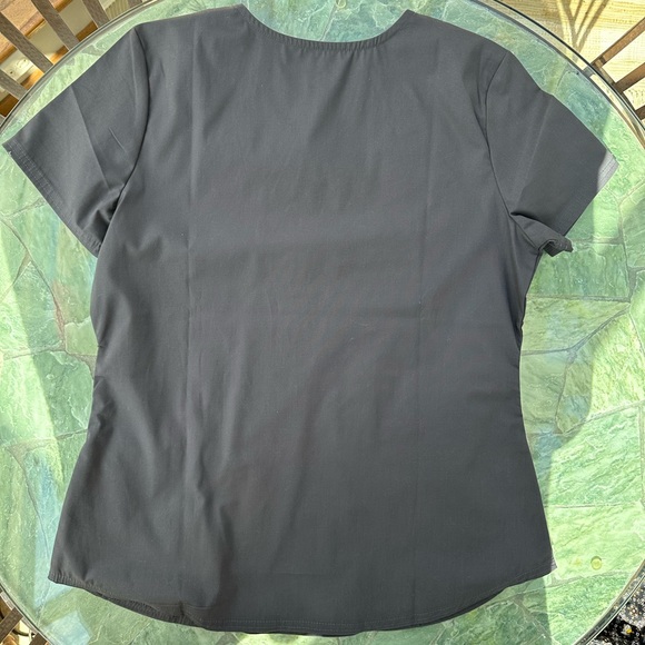 Women’s Gray Scrubstar Scrub Top Size Medium - Picture 2 of 2
